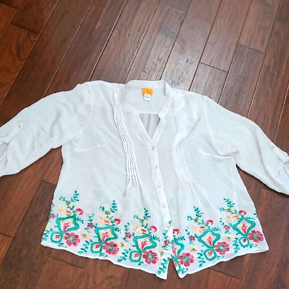 Ruby Rd. White Button-Down Shirt with Multicolor Floral Embroidery